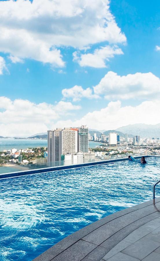 S Lux Apartment Scenia Bay Nha Trang Eksteriør bilde