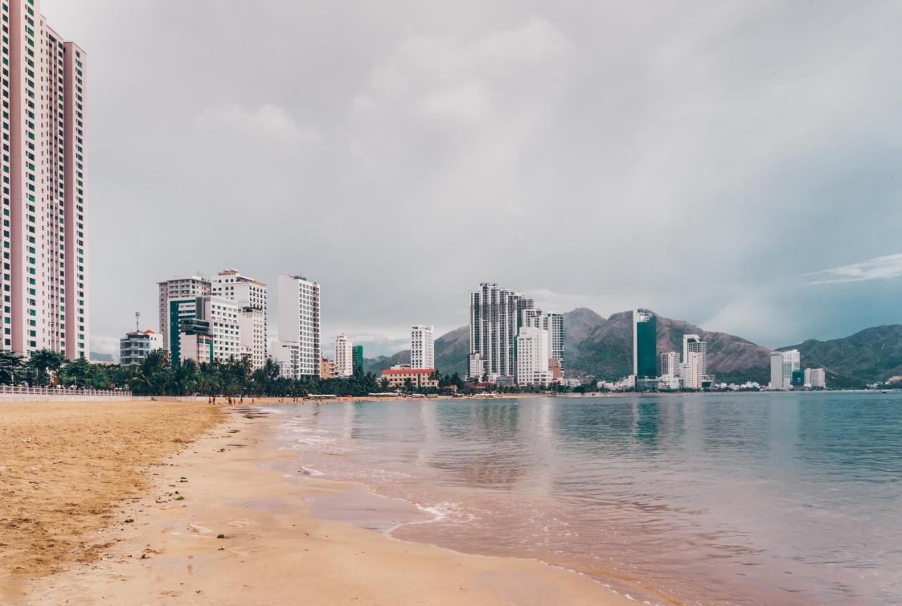 S Lux Apartment Scenia Bay Nha Trang Eksteriør bilde
