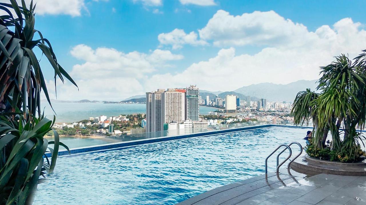 S Lux Apartment Scenia Bay Nha Trang Eksteriør bilde