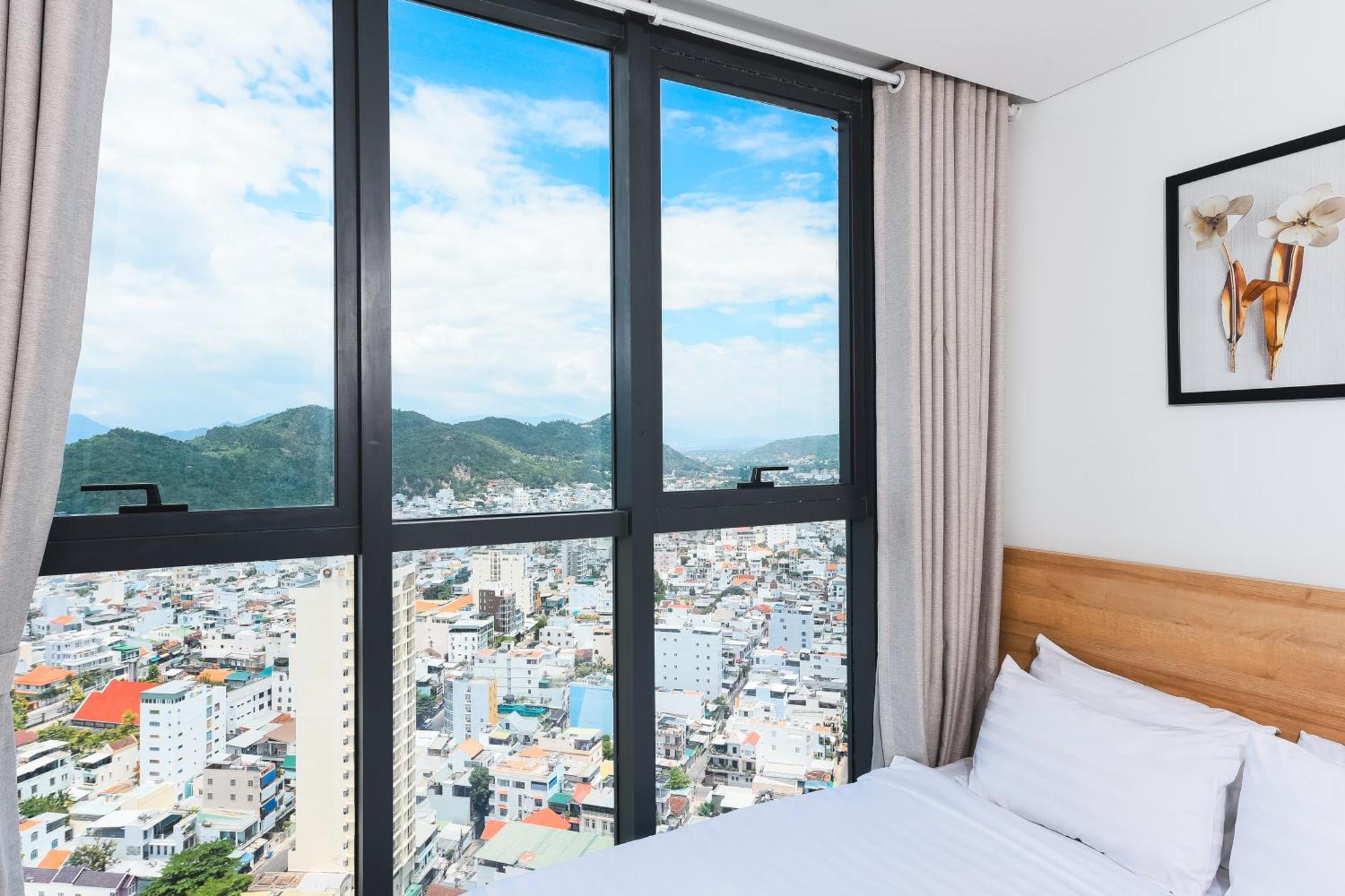 S Lux Apartment Scenia Bay Nha Trang Eksteriør bilde